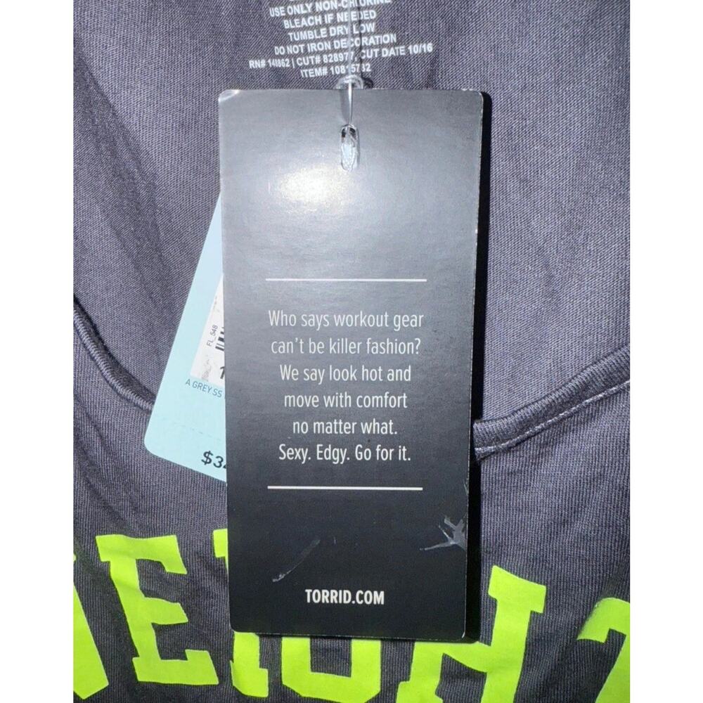 Torrid Active T Shirt Womens 2 Black Cold Shoulder Sleeve Weights Before Dates - Picture 6 of 10
